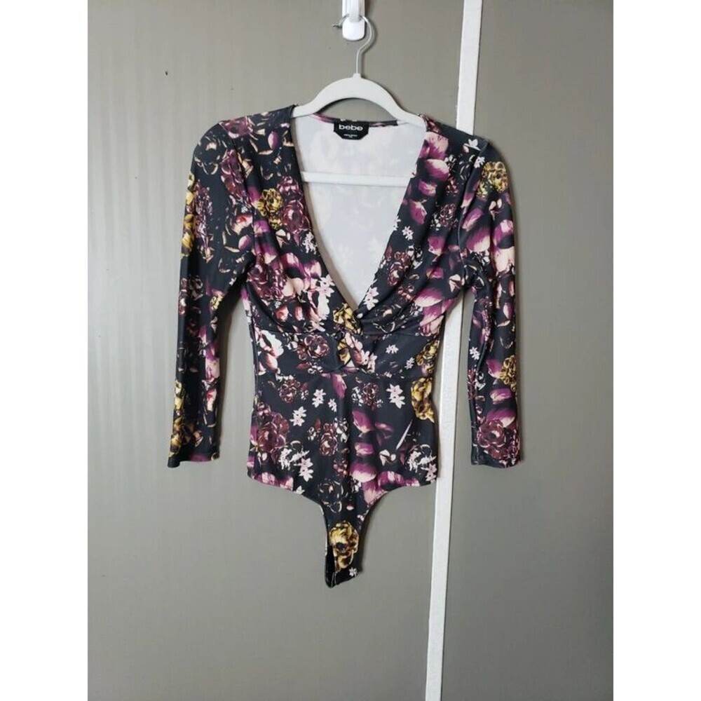 bebe Black Floral V-Neck Long-Sleeve Bodysuit Spendid Garden